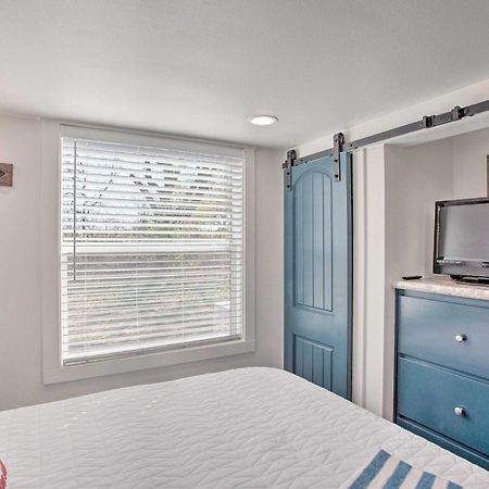 Cozy Mckinney Tiny Home With Porch And Fire Pit! ภายนอก รูปภาพ