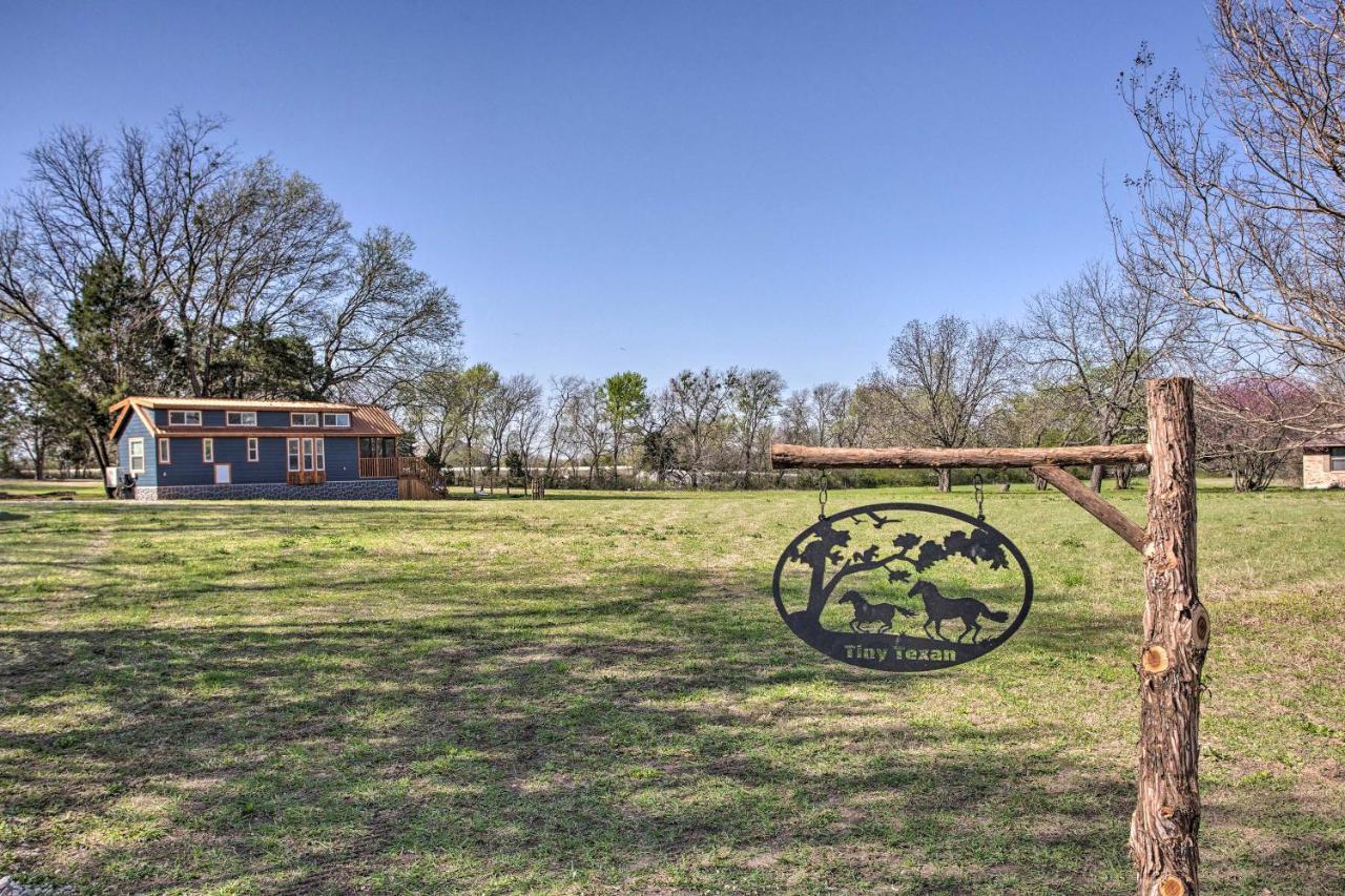 Cozy Mckinney Tiny Home With Porch And Fire Pit! ภายนอก รูปภาพ